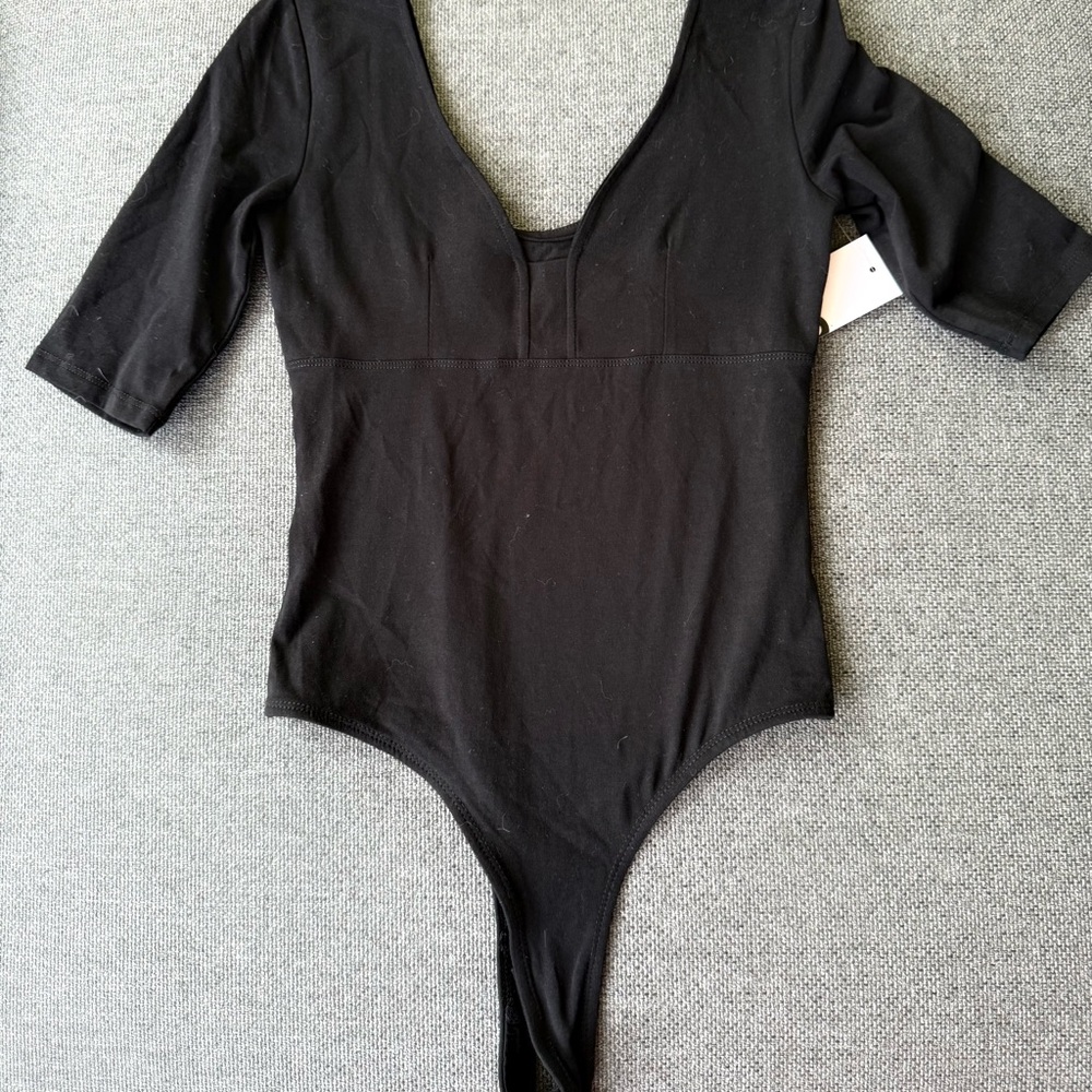 Black womens  bodysuit NWT
